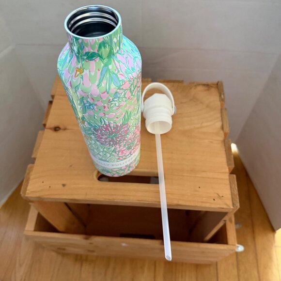 Lilly Pulitzer 25oz Fauna Green Floral Insulated Stainless Steel Water Bottle - Picture 11 of 13